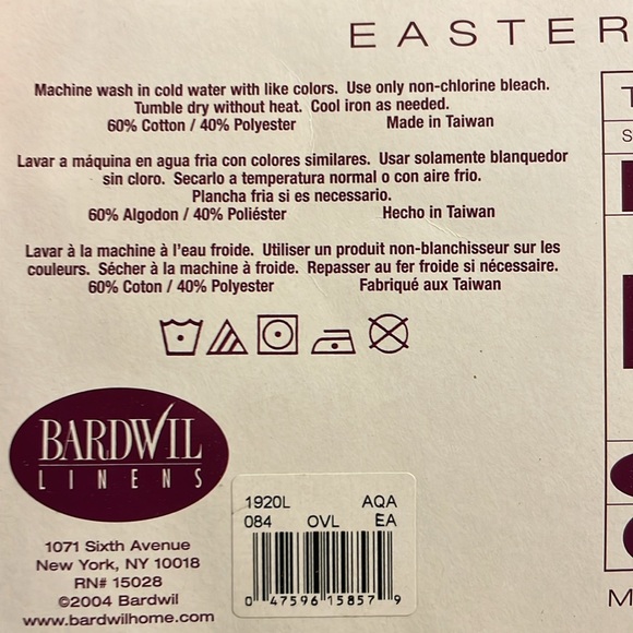 NWOT oval Easter table cloth. 60”x84” - Picture 3 of 5